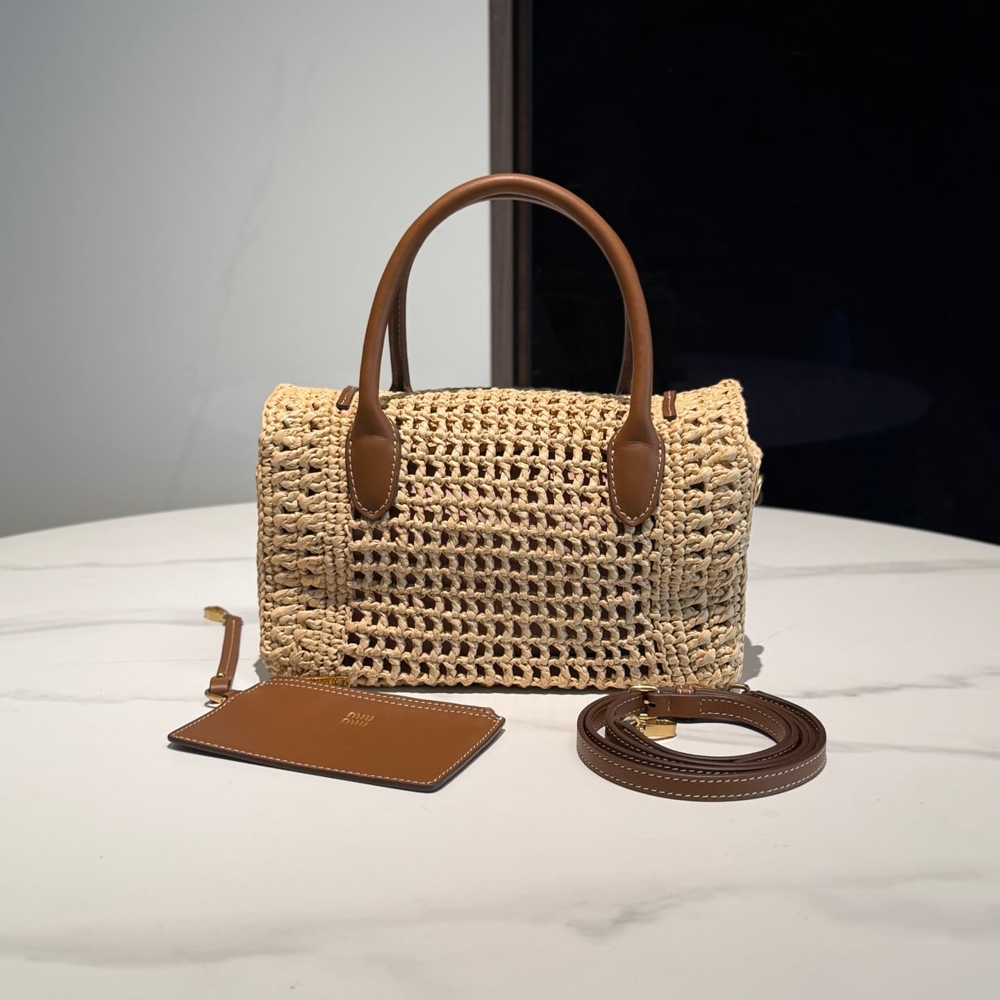 Raffia handbag alternate view